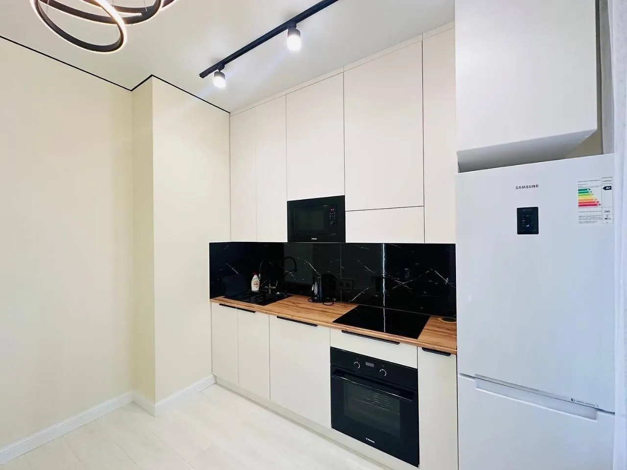 Шабыт Apartment Nur-Sultan   Nur-Sultan (Astana)